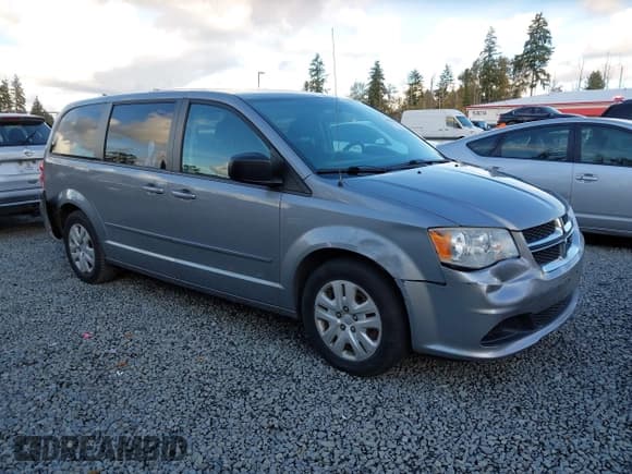 ✅ 2015 Dodge Grand Caravan SE • VIN: 2C4RDGBG2FR508631 • Lot: 43525482. Wystawiony na IAAI z przebiegiem 182 413 mil. Bezpłatny archiwum sprzedaży aukcyjnych z USA i szczegółowy raport historii pojazdu na DreamBid. Zdjęcie 1.