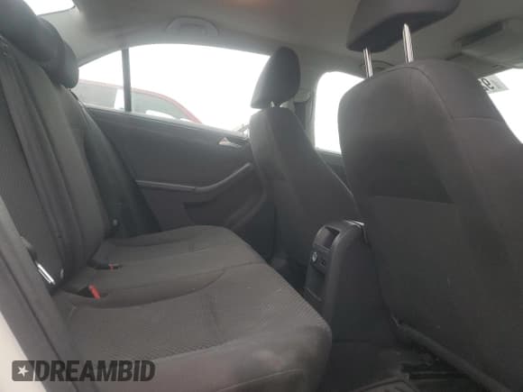 ✅ 2013 Volkswagen Jetta • VIN: 3VW2K7AJ0DM275662 • Лот: 92867845. Опубликован ранее на Copart с пробегом 181 214 миль. Бесплатный доступ к архиву аукционных продаж из США и подробный отчёт об истории автомобиля на DreamBid. Изображение 10.