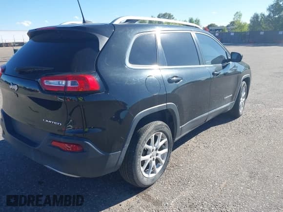 ✅ 2016 Jeep Cherokee Limited • VIN: 1C4PJLDB6GW350362 • Lot: 43201103. Listed on IAAI with 89,858 mi. Free auction sales archive from the USA and detailed vehicle history report at DreamBid. Image 4.