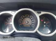 ✅ 2004 Toyota 4Runner SR5 • VIN: JTEBT14R540041157 • Lot: 43507330. Wystawiony na IAAI z przebiegiem 190 605 mil. Bezpłatny archiwum sprzedaży aukcyjnych z USA i szczegółowy raport historii pojazdu na DreamBid. Zdjęcie 7.