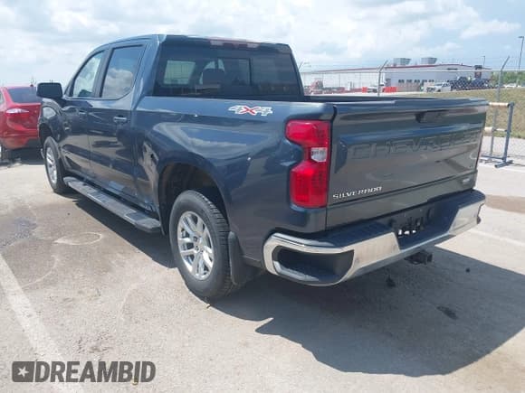 ✅ 2020 Chevrolet Silverado 1500 LT • VIN: 3GCUYDED2LG227493 • Lot: 42639439. Wystawiony na IAAI z przebiegiem 111 273 mil. Bezpłatny archiwum sprzedaży aukcyjnych z USA i szczegółowy raport historii pojazdu na DreamBid. Zdjęcie 3.