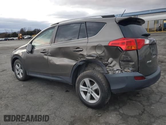 ✅ 2014 Toyota RAV4 XLE • VIN: 2T3RFREV5EW212247 • Lot: 91696775. Listed on Copart with 198,764 mi. Free auction sales archive from the USA and detailed vehicle history report at DreamBid. Image 2.