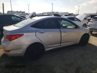 ✅ 2013 Hyundai Accent GLS • VIN: KMHCT4AE5DU317885 • Лот: 70924114. Опубликован ранее на Copart с пробегом 145 974 миль. Бесплатный доступ к архиву аукционных продаж из США и подробный отчёт об истории автомобиля на DreamBid. Изображение 3.