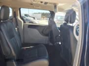 ✅ 2016 Chrysler Town & Country Touring • VIN: 2C4RC1BG5GR294543 • Lot: 43722704. Wystawiony na IAAI z przebiegiem 137 564 mil. Bezpłatny archiwum sprzedaży aukcyjnych z USA i szczegółowy raport historii pojazdu na DreamBid. Zdjęcie 8.