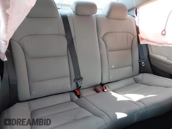 ✅ 2017 Hyundai Elantra Limited • VIN: 5NPD84LF5HH036346 • Lot: 43189210. Listed on IAAI with 114,938 mi. Free auction sales archive from the USA and detailed vehicle history report at DreamBid. Image 8.