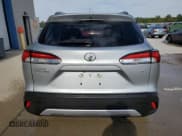 ✅ 2024 Toyota Corolla Cross LE • VIN: 7MUCAAAG0RV106699 • Lot: 84961805. Listed on Copart with 6,627 mi. Free auction sales archive from the USA and detailed vehicle history report at DreamBid. Image 6.