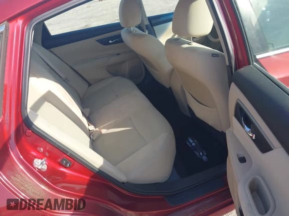 ✅ 2015 Nissan Altima S • VIN: 1N4AL3AP1FC169255 • Lot: 42156746. Wystawiony na IAAI z przebiegiem 175 357 mil. Bezpłatny archiwum sprzedaży aukcyjnych z USA i szczegółowy raport historii pojazdu na DreamBid. Zdjęcie 8.