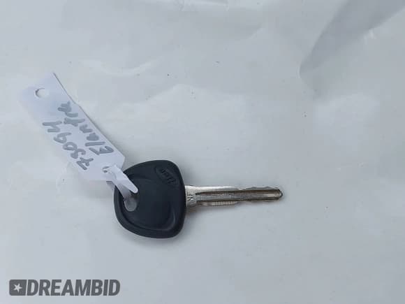 ✅ 2011 Hyundai Elantra GLS • VIN: KMHDH4AE7BU103936 • Lot: 42616427. Listed on IAAI with 144,513 mi. Free auction sales archive from the USA and detailed vehicle history report at DreamBid. Image 11.