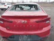 ✅ 2019 Hyundai Elantra SE • VIN: 5NPD74LF8KH493887 • Lot: 41824058. Listed on IAAI with 53,107 mi. Free auction sales archive from the USA and detailed vehicle history report at DreamBid. Image 17.