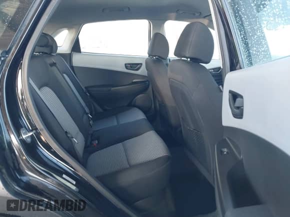 2020 Hyundai Kona SE with VIN KM8K12AA7LU438984, listed as a IAAI auction lot 43461187 with 91,120 mi miles and . Bid and sale history available at DreamBid. Image 8.