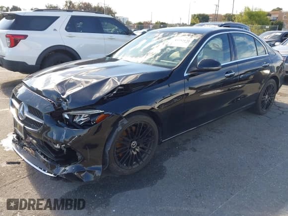 ✅ 2022 Mercedes-Benz C 300 • VIN: W1KAF4GB8NR017218 • Лот: 43752139. Опубликован ранее на IAAI с пробегом 30 737 миль. Бесплатный доступ к архиву аукционных продаж из США и подробный отчёт об истории автомобиля на DreamBid. Изображение 2.