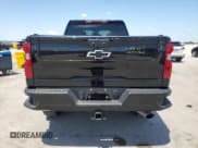 ✅ 2023 Chevrolet Silverado 2500HD Custom • VIN: 1GC4YME72PF103774 • Лот: 54293305. Опубликован ранее на Copart с пробегом 28 923 миль. Бесплатный доступ к архиву аукционных продаж из США и подробный отчёт об истории автомобиля на DreamBid. Изображение 6.