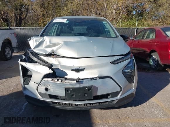 ✅ 2023 Chevrolet Bolt EV 2LT • VIN: 1G1FX6S08P4143599 • Lot: 43648957. Listed on IAAI with 99,625 mi. Free auction sales archive from the USA and detailed vehicle history report at DreamBid. Image 12.