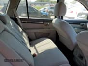 ✅ 2009 Hyundai Santa Fe GLS • VIN: 5NMSG73DX9H293334 • Лот: 65817724. Опубликован ранее на Copart с пробегом 183 821 миль. Бесплатный доступ к архиву аукционных продаж из США и подробный отчёт об истории автомобиля на DreamBid. Изображение 11.