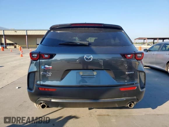 ✅ 2024 Mazda CX-50 S Premium • VIN: 7MMVABDM3RN186063 • Lot: 84457715. Listed on Copart with 39,454 mi. Free auction sales archive from the USA and detailed vehicle history report at DreamBid. Image 6.