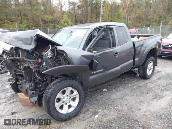 ✅ 2010 Toyota Tacoma • VIN: 5TEUU4EN5AZ734197 • Лот: 43524807. Опубликован ранее на IAAI с пробегом Не указан. Бесплатный доступ к архиву аукционных продаж из США и подробный отчёт об истории автомобиля на DreamBid. Изображение 21.