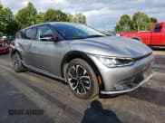 ✅ 2023 Kia EV6 Wind • VIN: KNDC34LA2P5606333 • Лот: 70843464. Опубликован ранее на Copart с пробегом 40 224 миль. Бесплатный доступ к архиву аукционных продаж из США и подробный отчёт об истории автомобиля на DreamBid. Изображение 4.