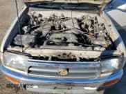 ✅ 1998 Toyota 4Runner Limited • VIN: JT3HN87R8W0174533 • Lot: 86237375. Listed on Copart with 315,681 mi. Free auction sales archive from the USA and detailed vehicle history report at DreamBid. Image 12.