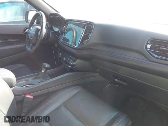 ✅ 2022 Dodge Durango R/T • VIN: 1C4SDHCT0NC209231 • Lot: 42236082. Wystawiony na IAAI z przebiegiem 37 767 mil. Bezpłatny archiwum sprzedaży aukcyjnych z USA i szczegółowy raport historii pojazdu na DreamBid. Zdjęcie 5.