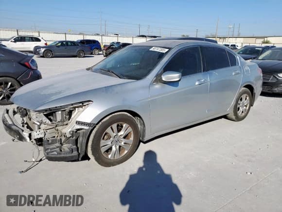 ✅ 2011 Honda Accord SE • VIN: 1HGCP2F64BA007399 • Лот: 90747305. Опубликован ранее на Copart с пробегом 145 114 миль. Бесплатный доступ к архиву аукционных продаж из США и подробный отчёт об истории автомобиля на DreamBid. Изображение 1.