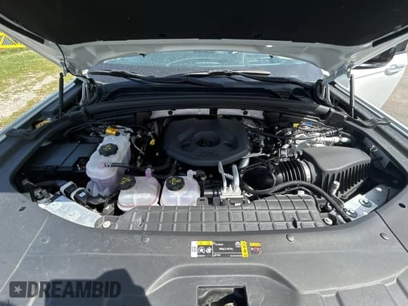 ✅ 2023 Jeep Grand Cherokee Overland • VIN: 1C4RJYD67P8100271 • Лот: 67457895. Опубликован ранее на Copart с пробегом 8 255 миль. Бесплатный доступ к архиву аукционных продаж из США и подробный отчёт об истории автомобиля на DreamBid. Изображение 7.