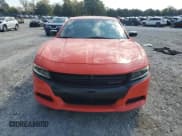 ✅ 2022 Dodge Charger SXT • VIN: 2C3CDXBG8NH133214 • Lot: 87428855. Wystawiony na Copart z przebiegiem 42 322 mil. Bezpłatny archiwum sprzedaży aukcyjnych z USA i szczegółowy raport historii pojazdu na DreamBid. Zdjęcie 5.