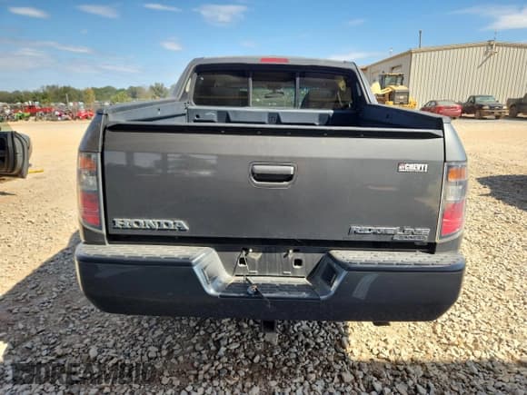 ✅ 2007 Honda Ridgeline RTL • VIN: 2HJYK16587H551154 • Lot: 85925075. Wystawiony na Copart z przebiegiem 158 992 mil. Bezpłatny archiwum sprzedaży aukcyjnych z USA i szczegółowy raport historii pojazdu na DreamBid. Zdjęcie 6.