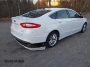 ✅ 2013 Ford Fusion SE • VIN: 3FA6P0HR8DR326813 • Лот: 43764337. Опубликован ранее на IAAI с пробегом 259 727 миль. Бесплатный доступ к архиву аукционных продаж из США и подробный отчёт об истории автомобиля на DreamBid. Изображение 4.