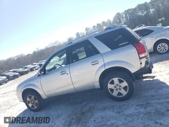 ✅ 2006 Saturn VUE • VIN: 5GZCZ53466S812347 • Lot: 45310355. Wystawiony na Copart z przebiegiem 238 696 mil. Bezpłatny archiwum sprzedaży aukcyjnych z USA i szczegółowy raport historii pojazdu na DreamBid. Zdjęcie 2.