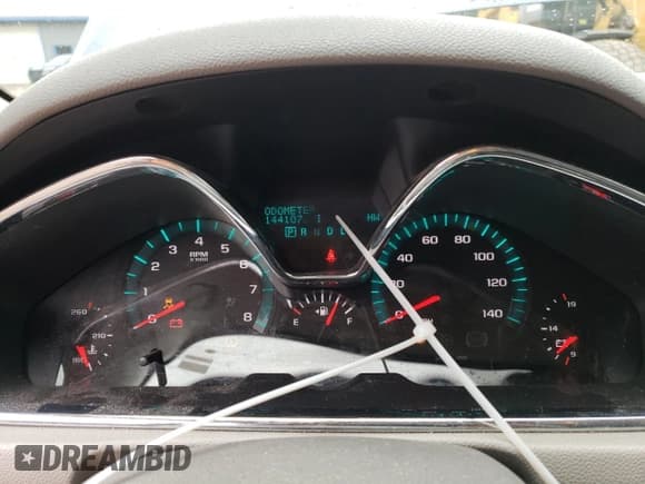 ✅ 2014 Chevrolet Traverse LS • VIN: 1GNKRFED6EJ279623 • Lot: 67634834. Wystawiony na Copart z przebiegiem 144 107 mil. Bezpłatny archiwum sprzedaży aukcyjnych z USA i szczegółowy raport historii pojazdu na DreamBid. Zdjęcie 9.