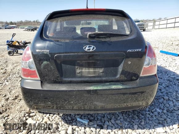 ✅ 2010 Hyundai Accent GS • VIN: KMHCM3AC5AU163468 • Лот: 48479995. Опубликован ранее на Copart с пробегом 175 294 миль. Бесплатный доступ к архиву аукционных продаж из США и подробный отчёт об истории автомобиля на DreamBid. Изображение 6.