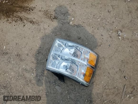 ✅ 2011 Chevrolet Silverado 1500 Work Truck • VIN: 1GCRKPEA2BZ104063 • Lot: 67524685. Listed on Copart with 184,104 mi. Free auction sales archive from the USA and detailed vehicle history report at DreamBid. Image 12.