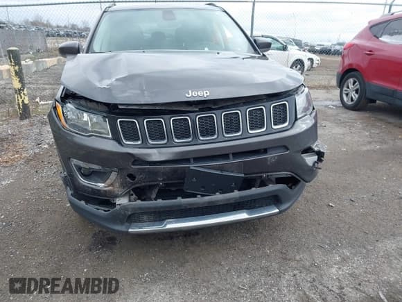 ✅ 2019 Jeep Compass Limited • VIN: 3C4NJDCB8KT639160 • Lot: 43642039. Listed on IAAI with 86,297 mi. Free auction sales archive from the USA and detailed vehicle history report at DreamBid. Image 6.