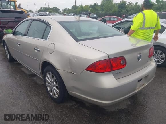 ✅ 2009 Buick Lucerne CX-2 • VIN: 1G4HP57179U109518 • Lot: 42603608. Listed on IAAI with 134,874 mi. Free auction sales archive from the USA and detailed vehicle history report at DreamBid. Image 3.