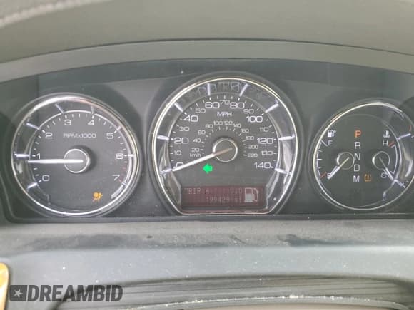 ✅ 2011 Lincoln MKS • VIN: 1LNHL9DR1BG600815 • Lot: 81960545. Listed on Copart with 199,429 mi. Free auction sales archive from the USA and detailed vehicle history report at DreamBid. Image 9.