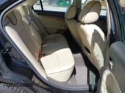 ✅ 2010 Lincoln MKZ • VIN: 3LNHL2JC5AR654679 • Lot: 42803848. Wystawiony na IAAI z przebiegiem 133 862 mil. Bezpłatny archiwum sprzedaży aukcyjnych z USA i szczegółowy raport historii pojazdu na DreamBid. Zdjęcie 8.