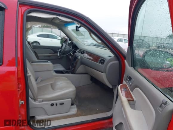 ✅ 2007 Chevrolet Silverado 1500 LTZ • VIN: 2GCEK13Y271650390 • Lot: 42423172. Listed on IAAI with 327,306 mi. Free auction sales archive from the USA and detailed vehicle history report at DreamBid. Image 5.