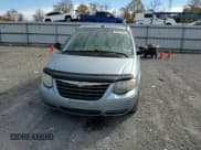 ✅ 2005 Chrysler Town & Country LX • VIN: 2C4GP44RX5R593910 • Lot: 89924355. Wystawiony na Copart z przebiegiem 145 030 mil. Bezpłatny archiwum sprzedaży aukcyjnych z USA i szczegółowy raport historii pojazdu na DreamBid. Zdjęcie 14.