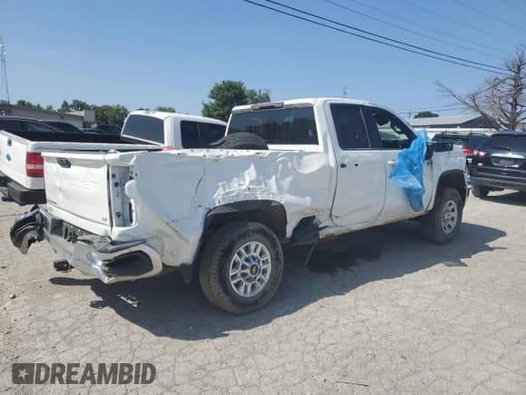 ✅ 2022 Chevrolet Silverado 2500HD LT • VIN: 1GC5YNE72NF122798 • Лот: 42351962. Опубликован ранее на Copart с пробегом 2 959 миль. Бесплатный доступ к архиву аукционных продаж из США и подробный отчёт об истории автомобиля на DreamBid. Изображение 4.