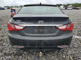 ✅ 2011 Hyundai Sonata SE • VIN: 5NPEC4AC6BH145952 • Lot: 72689904. Listed on Copart with 164,265 mi. Free auction sales archive from the USA and detailed vehicle history report at DreamBid. Image 6.