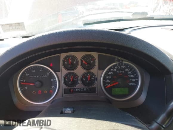 ✅ 2004 Ford F-150 XLT • VIN: 1FTPW14564KB01448 • Lot: 43497227. Wystawiony na IAAI z przebiegiem 120 279 mil. Bezpłatny archiwum sprzedaży aukcyjnych z USA i szczegółowy raport historii pojazdu na DreamBid. Zdjęcie 7.