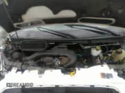 ✅ 2017 Ford Transit XL • VIN: 1FBZX2ZMXHKA05361 • Lot: 41852894. Wystawiony na IAAI z przebiegiem 176 856 mil. Bezpłatny archiwum sprzedaży aukcyjnych z USA i szczegółowy raport historii pojazdu na DreamBid. Zdjęcie 10.