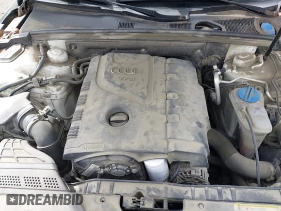 ✅ 2016 Audi A4 Premium Plus • VIN: WAUFFAFL6GN017914 • Lot: 43021797. Wystawiony na IAAI z przebiegiem 98 610 mil. Bezpłatny archiwum sprzedaży aukcyjnych z USA i szczegółowy raport historii pojazdu na DreamBid. Zdjęcie 10.