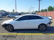 ✅ 2025 Hyundai Elantra SEL Sport • VIN: KMHLM4DG8SU868562 • Lot: 43215752. Listed on IAAI with 6,517 mi. Free auction sales archive from the USA and detailed vehicle history report at DreamBid. Image 15.