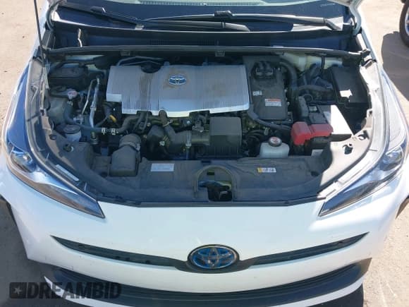 ✅ 2022 Toyota Prius L Eco • VIN: JTDKAMFU4N3159553 • Lot: 43496255. Listed on IAAI with 72,455 mi. Free auction sales archive from the USA and detailed vehicle history report at DreamBid. Image 10.