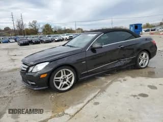 ✅ 2012 Mercedes-Benz E 550 • VIN: WDDKK7DF8CF160550 • Лот: 79299994. Опубликован ранее на Copart с пробегом 132 736 миль. Бесплатный доступ к архиву аукционных продаж из США и подробный отчёт об истории автомобиля на DreamBid. Изображение 1.