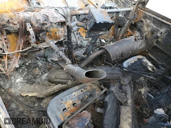 ✅ 2011 Toyota Sienna • VIN: 5TDZK3DC2BS043780 • Lot: 68895105. Wystawiony na Copart z przebiegiem Nie podano. Bezpłatny archiwum sprzedaży aukcyjnych z USA i szczegółowy raport historii pojazdu na DreamBid. Zdjęcie 8.