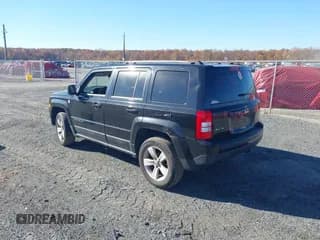 ✅ 2012 Jeep Patriot Sport • VIN: 1C4NJRBB9CD672111 • Lot: 43611335. Listed on IAAI with 142,417 mi. Free auction sales archive from the USA and detailed vehicle history report at DreamBid. Image 3.