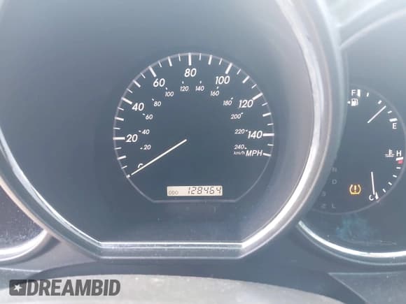 ✅ 2009 Lexus RX 350 • VIN: 2T2HK31U19C119223 • Лот: 41970061. Опубликован ранее на IAAI с пробегом 128 464 миль. Бесплатный доступ к архиву аукционных продаж из США и подробный отчёт об истории автомобиля на DreamBid. Изображение 15.