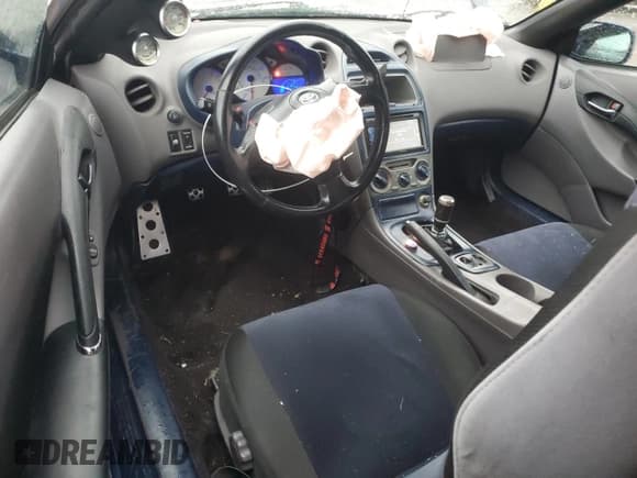 ✅ 2000 Toyota Celica GTS • VIN: JTDDY32T1Y0034687 • Lot: 91127045. Listed on Copart with 96,136 mi. Free auction sales archive from the USA and detailed vehicle history report at DreamBid. Image 8.